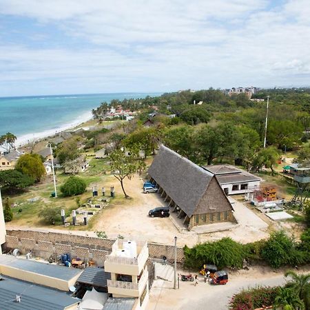 Beach Front Studio Apartment Nyali Beach 外观 照片
