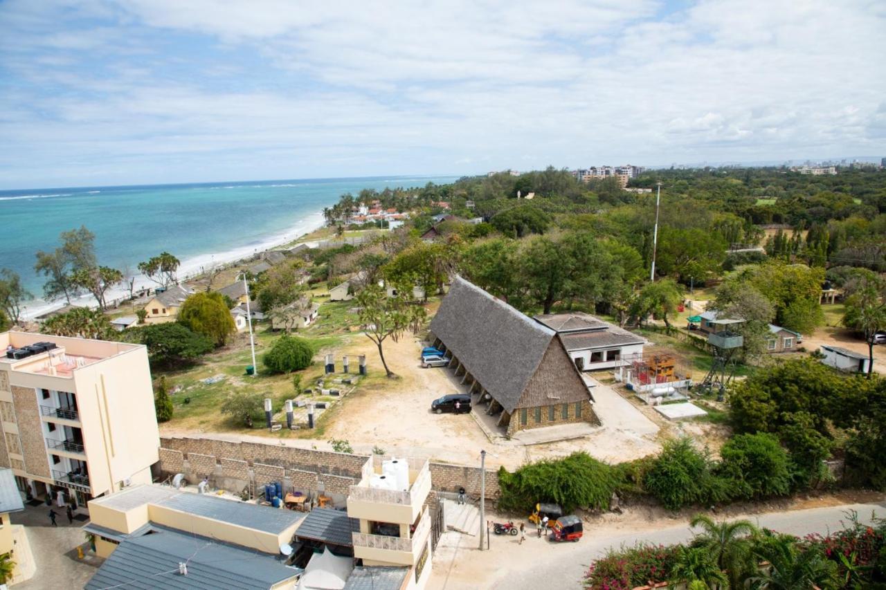 Beach Front Studio Apartment Nyali Beach 外观 照片